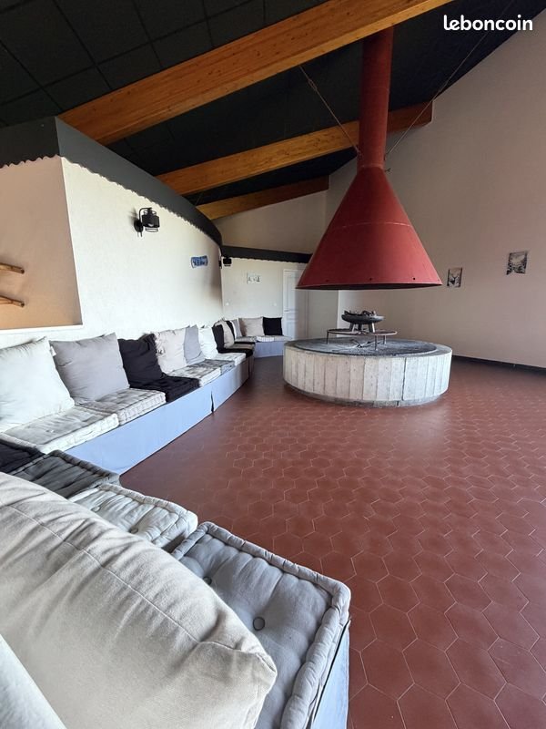 Appartement à vendre, 426m², Laveissière