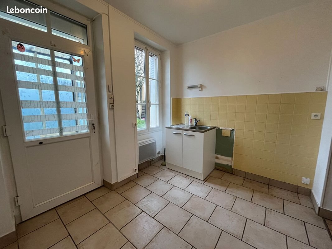 Maison à louer, 64m², Henrichemont