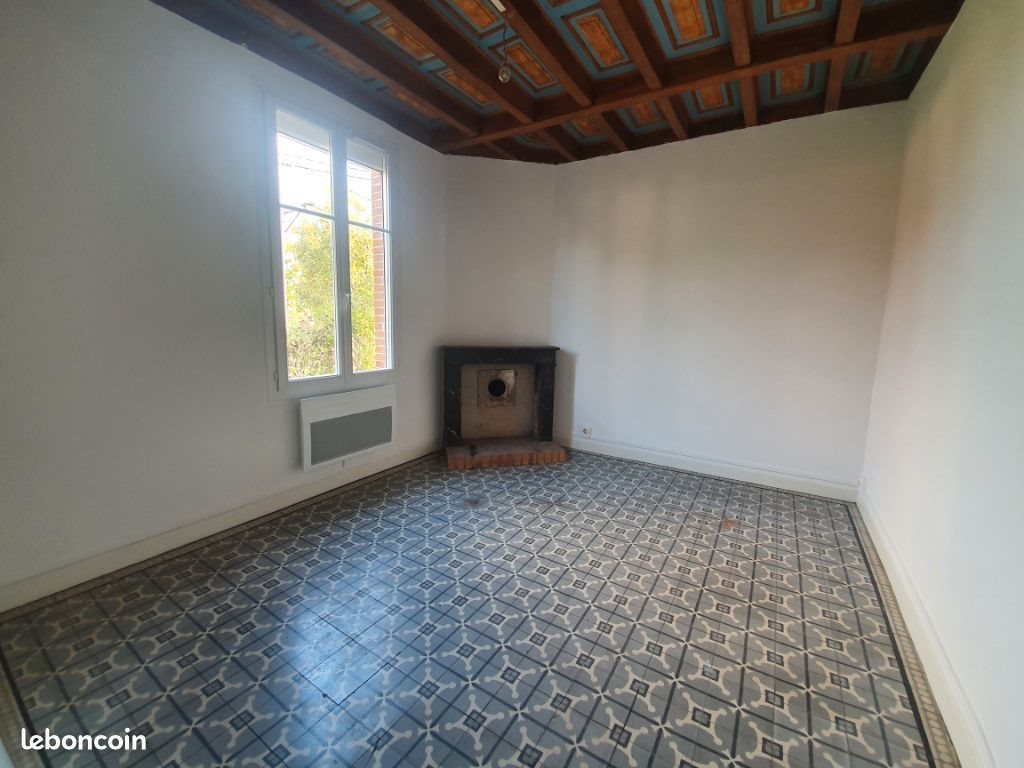 Maison à louer, 90m², Blancafort