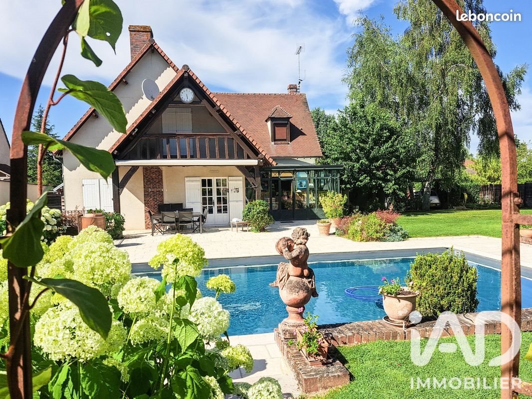 Maison à vendre, 213m², Houdan
