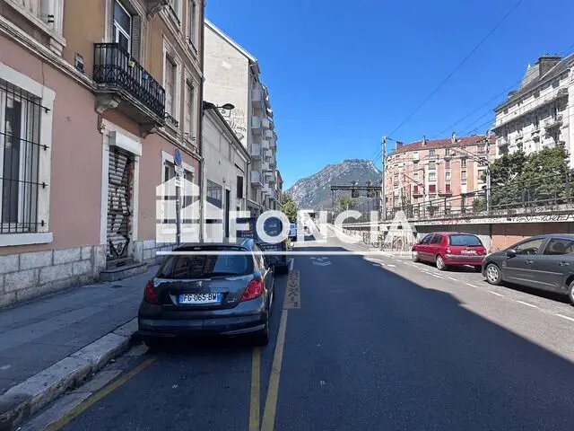 Appartement à louer, 28m², Grenoble