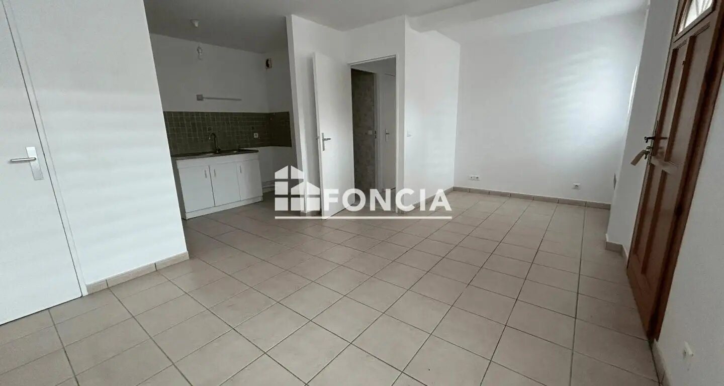 Appartement à louer, 39m², Charny