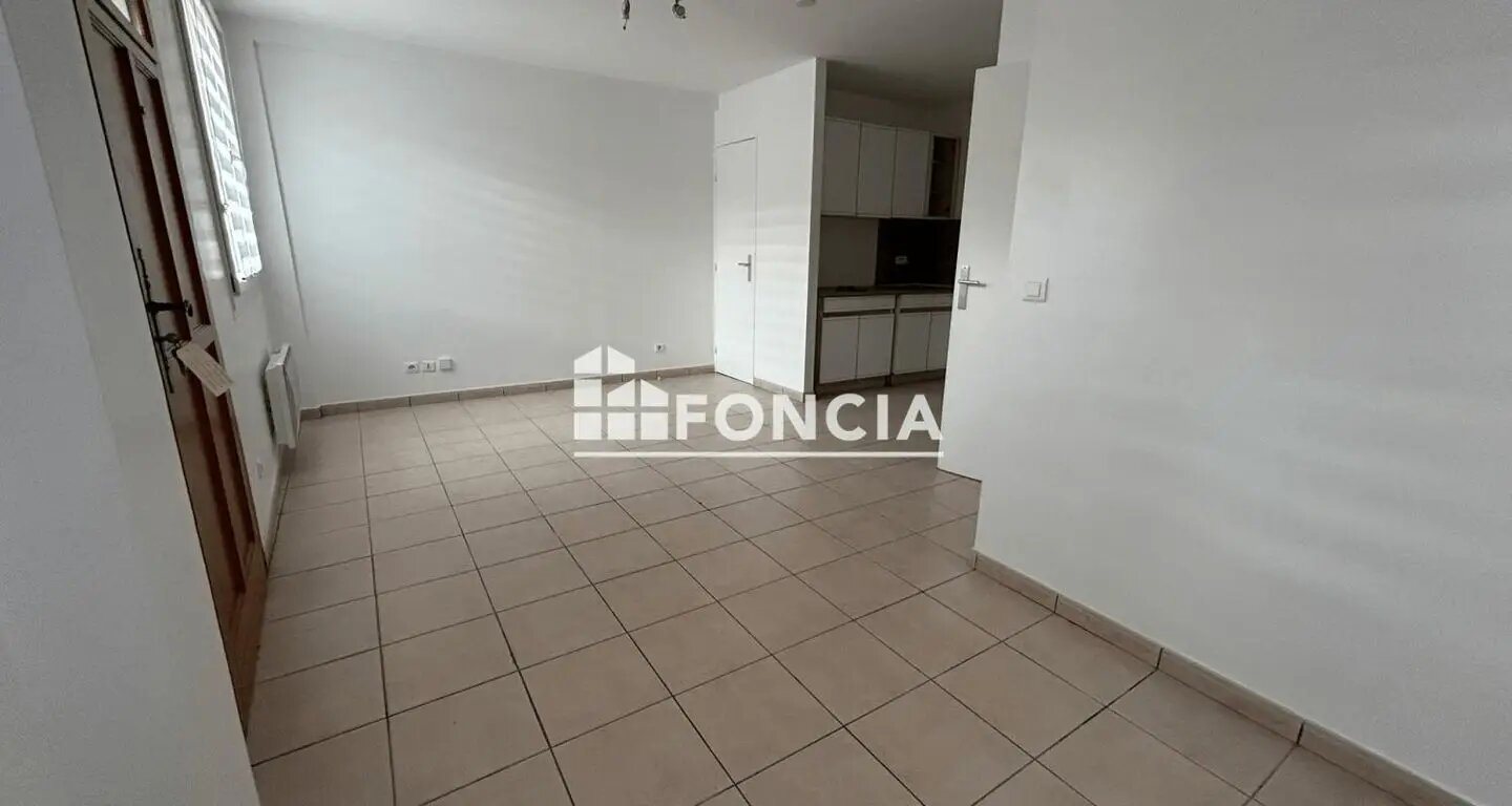 Appartement à louer, 39m², Charny