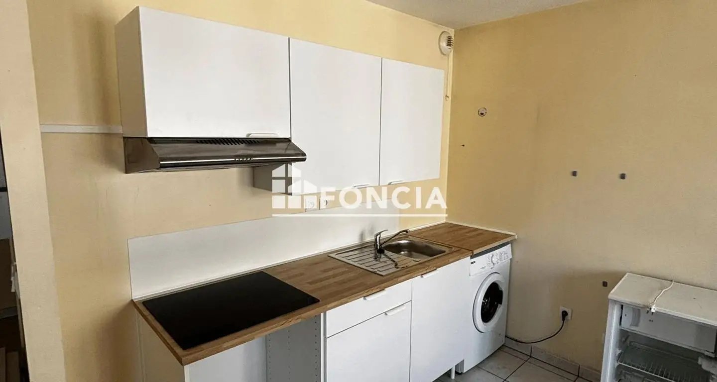 Appartement à louer, 37m², Saint-Étienne
