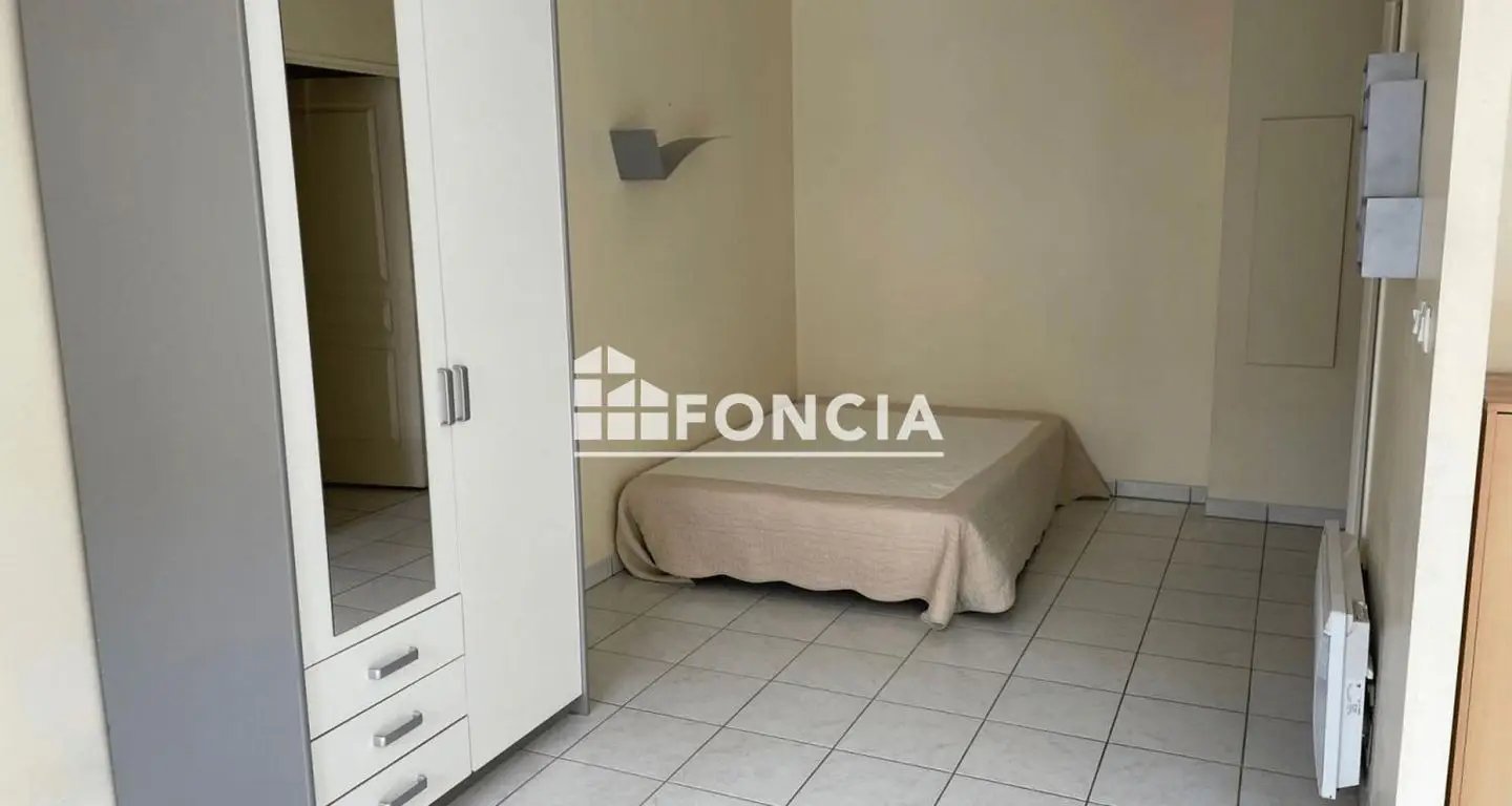 Appartement à louer, 37m², Saint-Étienne