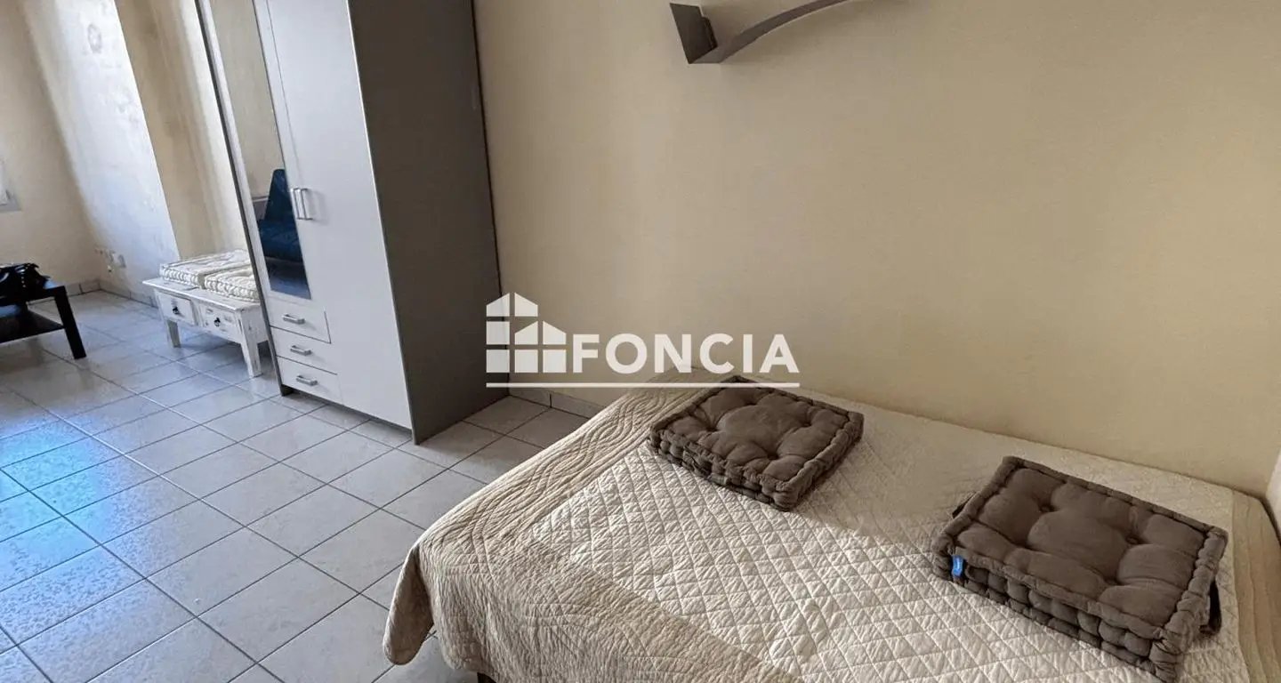 Appartement à louer, 37m², Saint-Étienne