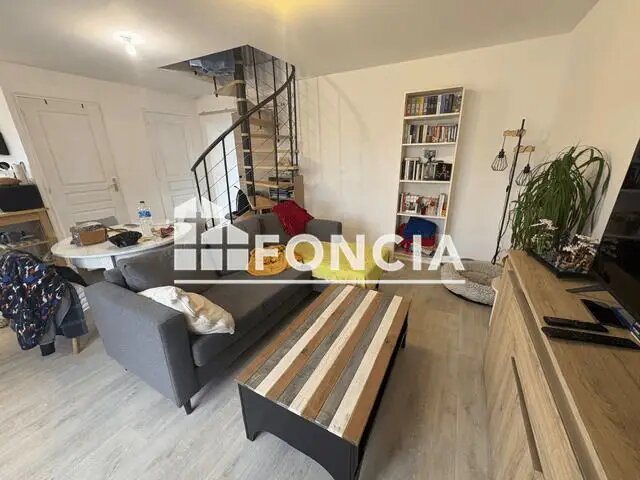 Maison à louer, 62m², Tonquédec