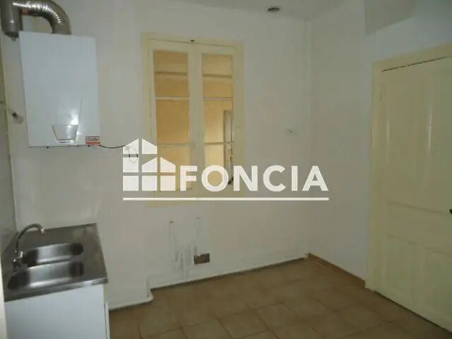 Appartement à louer, 75m², Nîmes