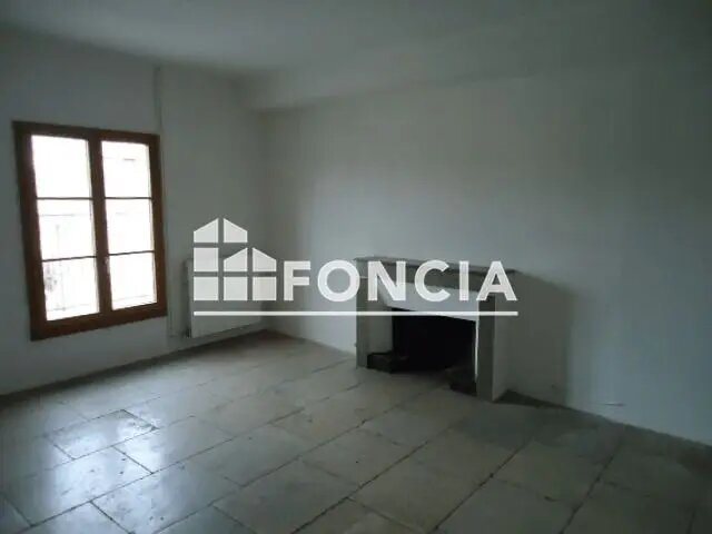 Appartement à louer, 75m², Nîmes
