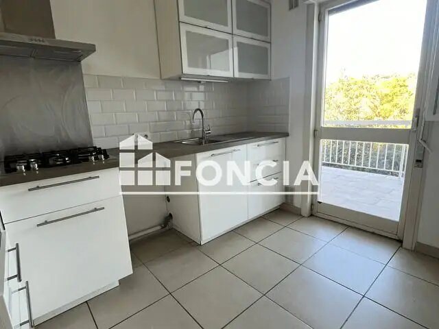 Appartement à louer, 74m², Aix-en-Provence