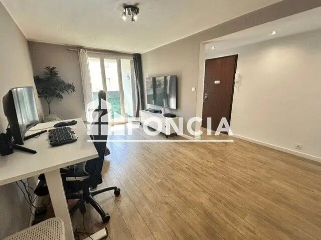 Appartement à louer, 71m², Marseille 15ème