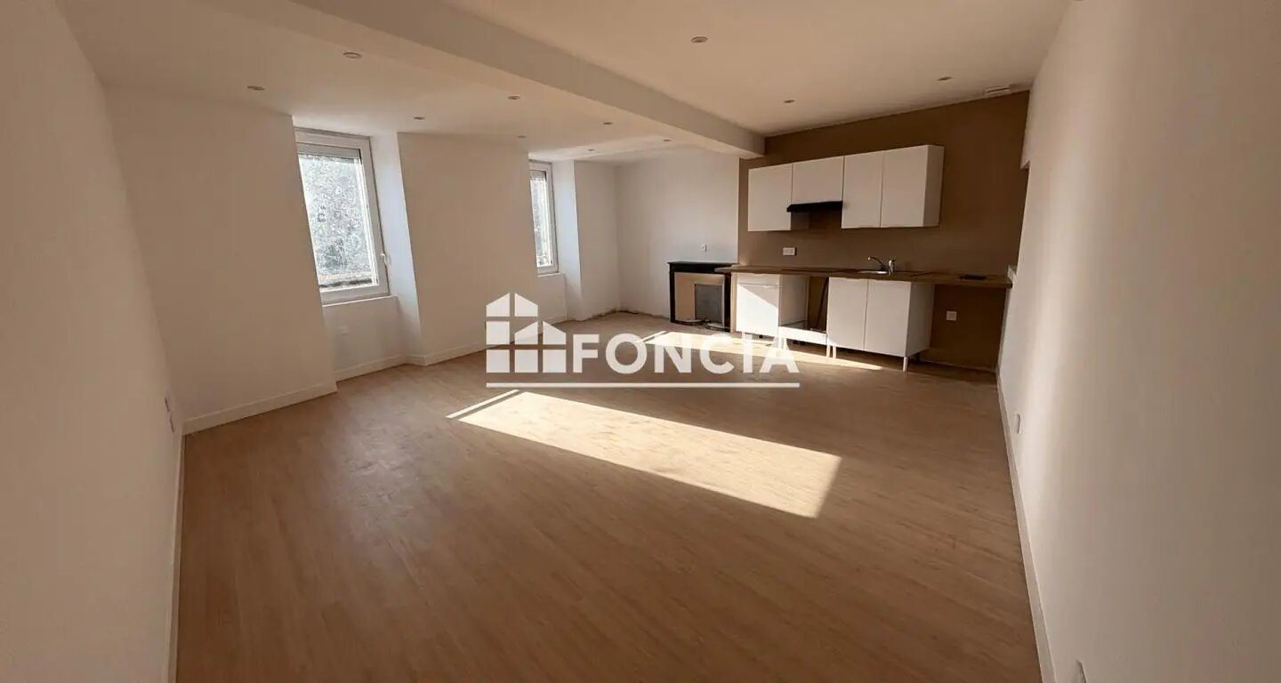 Appartement à louer, 90m², Soyons