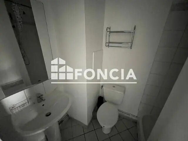 Appartement à louer, 13m², Nîmes
