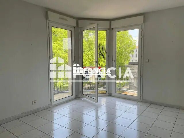 Appartement à louer, 45m², Castres