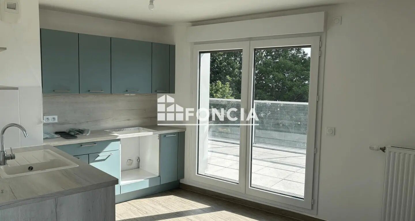 Appartement à louer, 84m², Avon