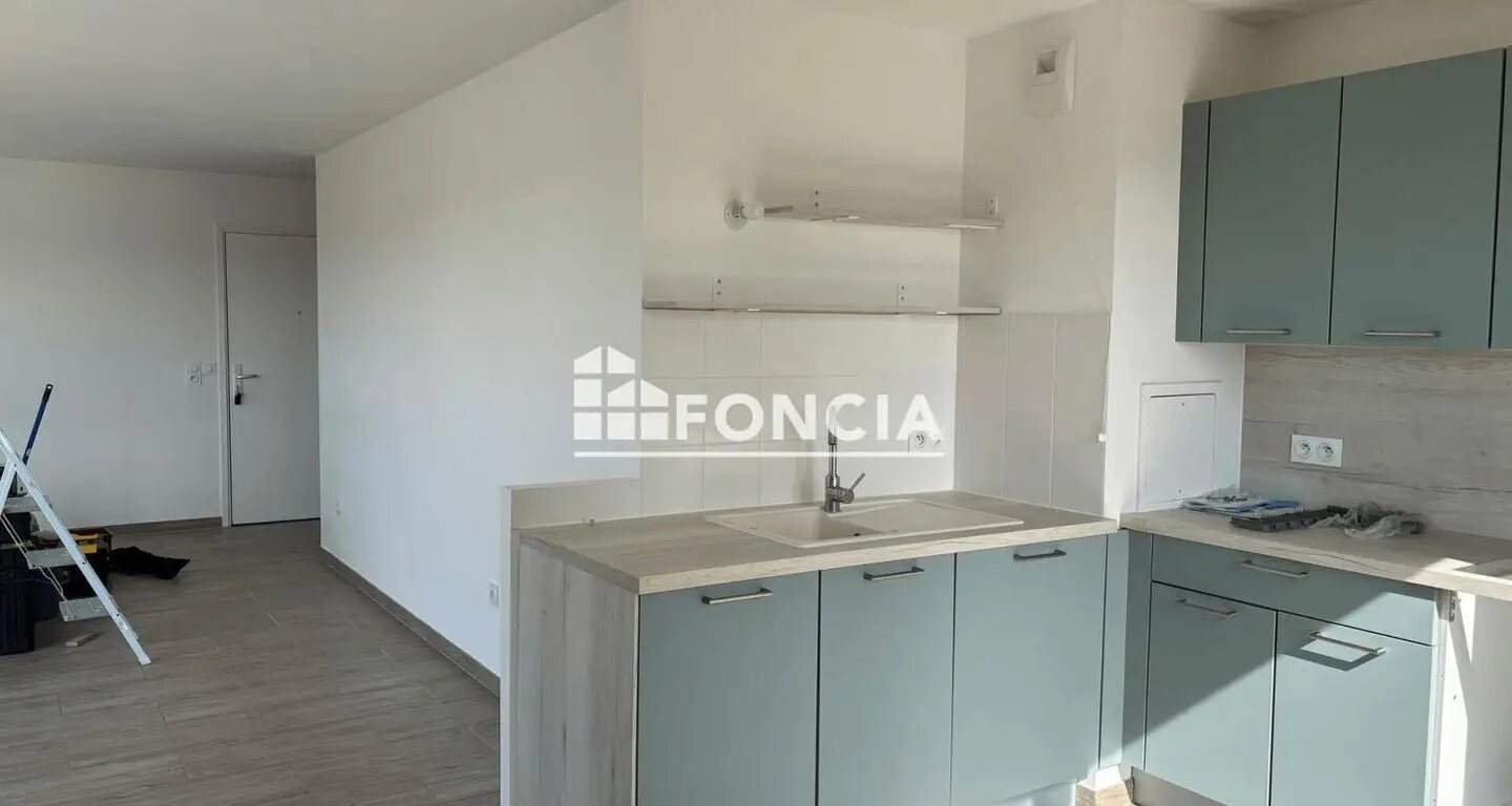 Appartement à louer, 84m², Avon