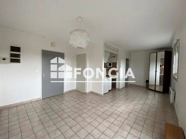 Appartement à louer, 26m², Reims