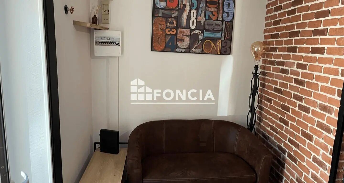 Appartement à louer, 26m², Saint-Chéron