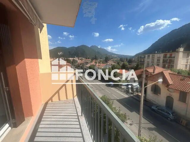 Appartement à louer, 72m², Digne-les-Bains