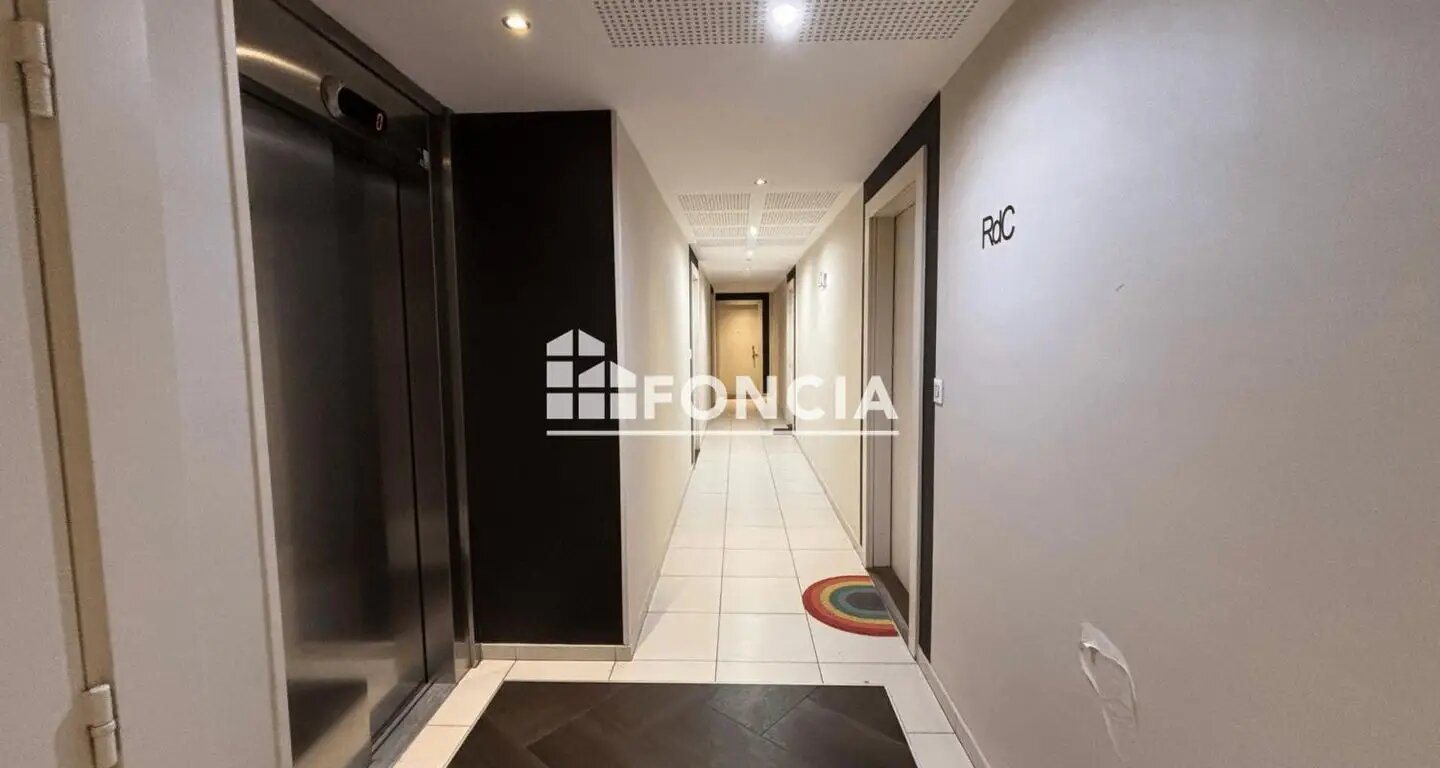 Appartement à louer, 42m², Saint-Cyr-l'Ecole