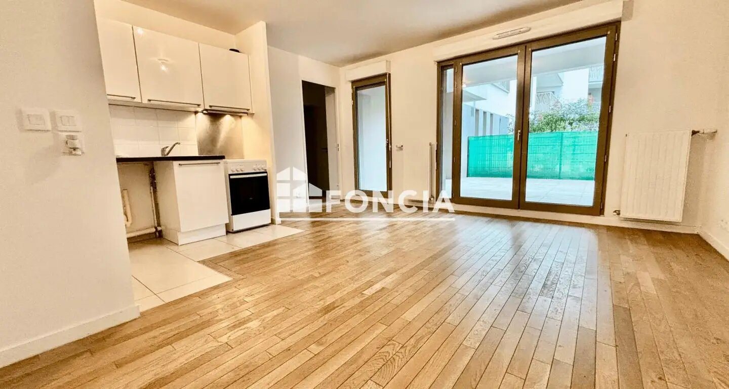 Appartement à louer, 42m², Saint-Cyr-l'Ecole