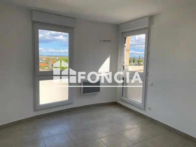 Appartement à louer, 70m², Nîmes