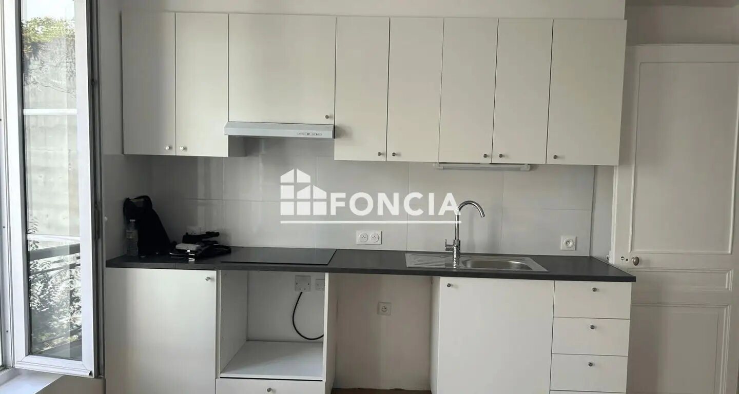 Appartement à louer, 34m², Paris 19ème