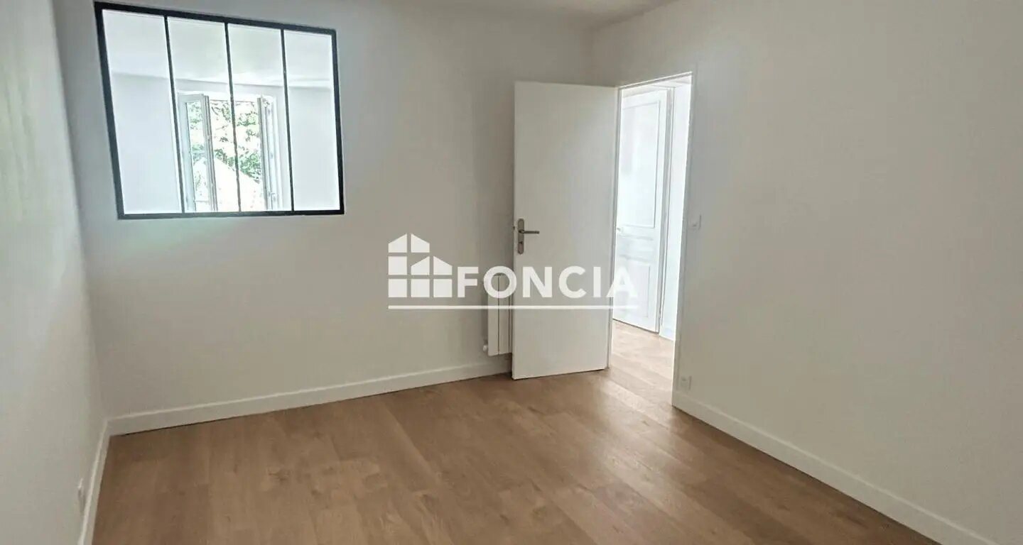 Appartement à louer, 34m², Paris 19ème