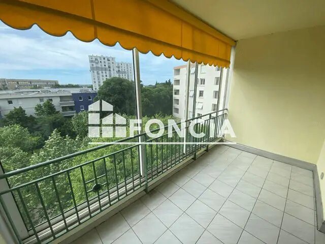 Appartement à louer, 20m², Nîmes