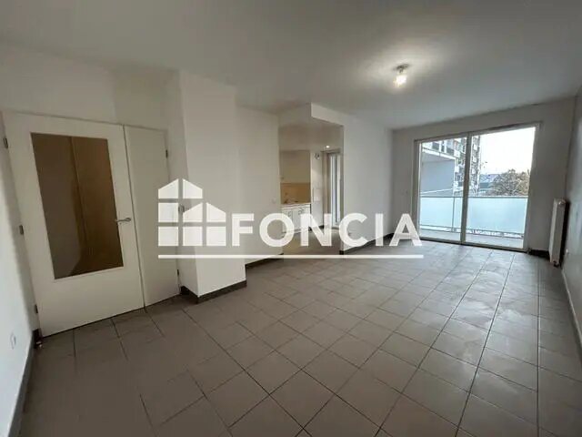 Appartement à louer, 57m², Reims