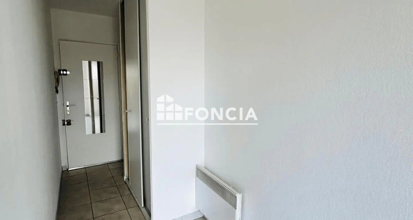 Appartement à louer, 27m², Quincy-sous-Sénart