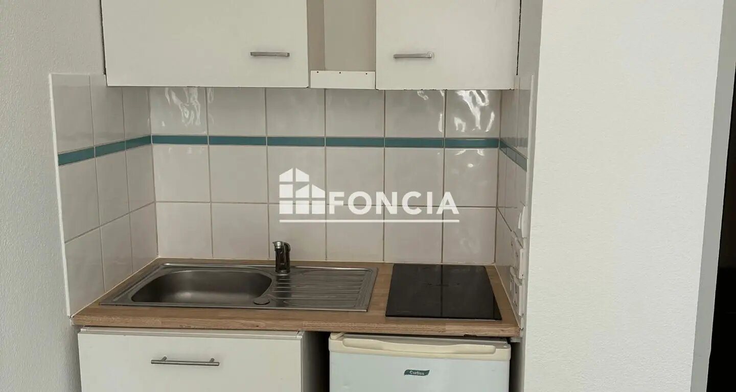 Appartement à louer, 20m², Valence