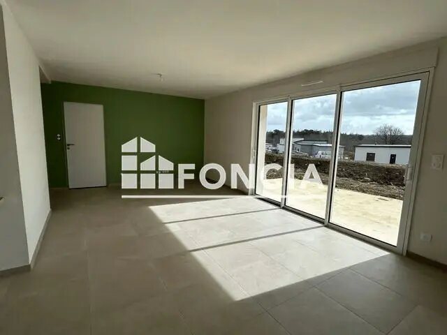 Maison à louer, 95m², Saint-Quay-Perros
