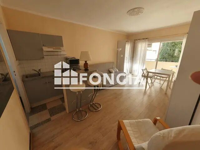 Appartement à louer, 24m², Toulon