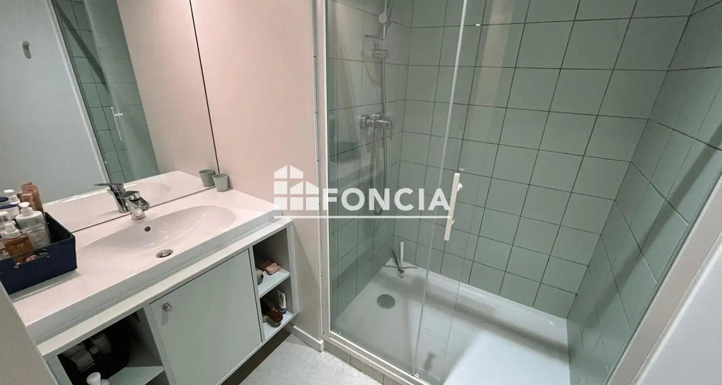 Appartement à louer, 16m², Lyon 8ème