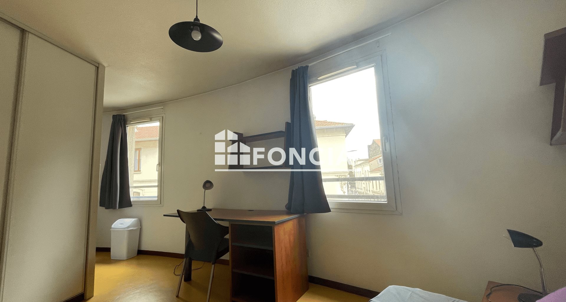 Appartement à louer, 21m², Saint-Étienne