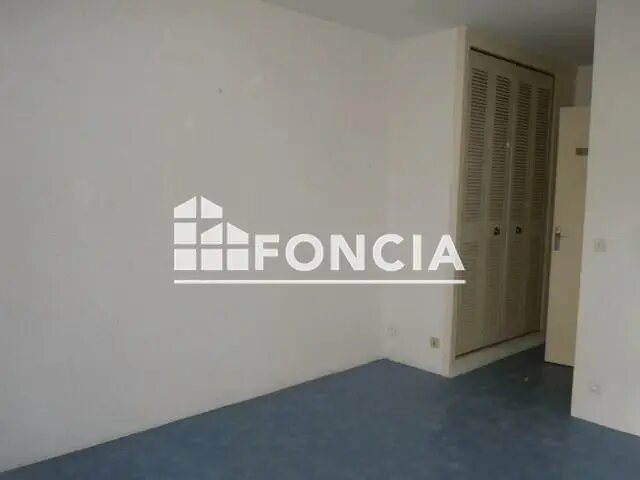 Appartement à louer, 18m², Nîmes