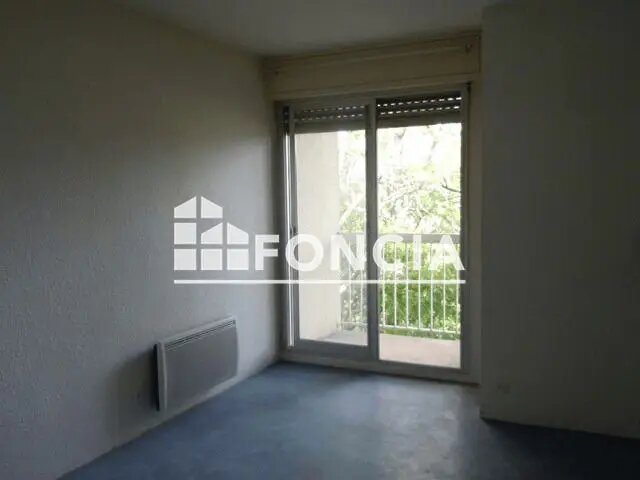Appartement à louer, 18m², Nîmes