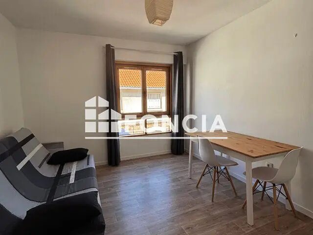 Appartement à louer, 19m², Nantes