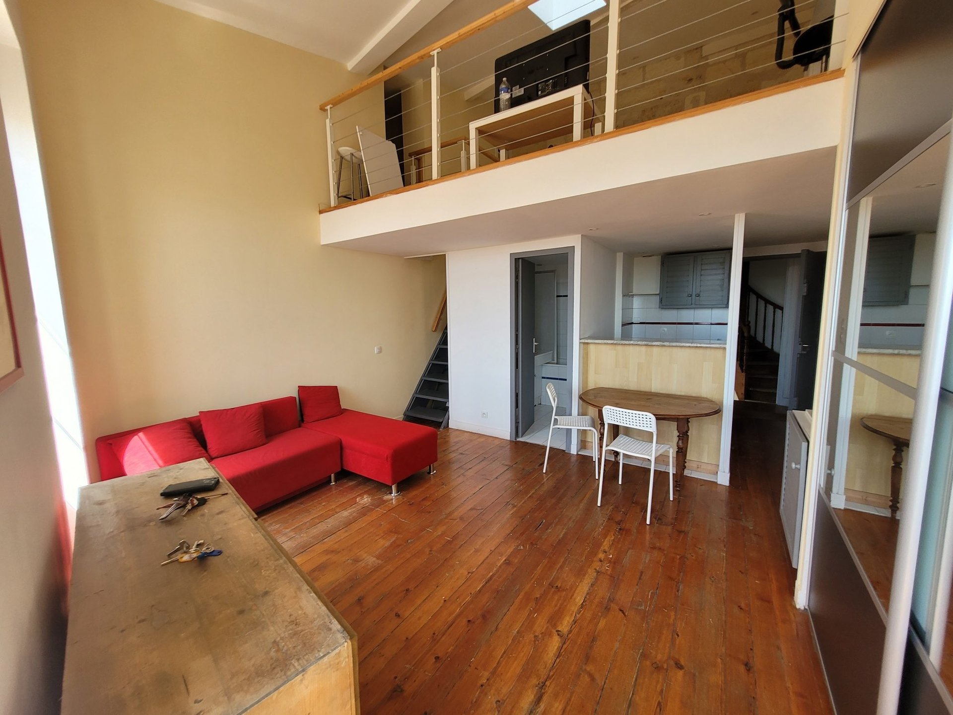 Appartement à louer, 46m², Bordeaux