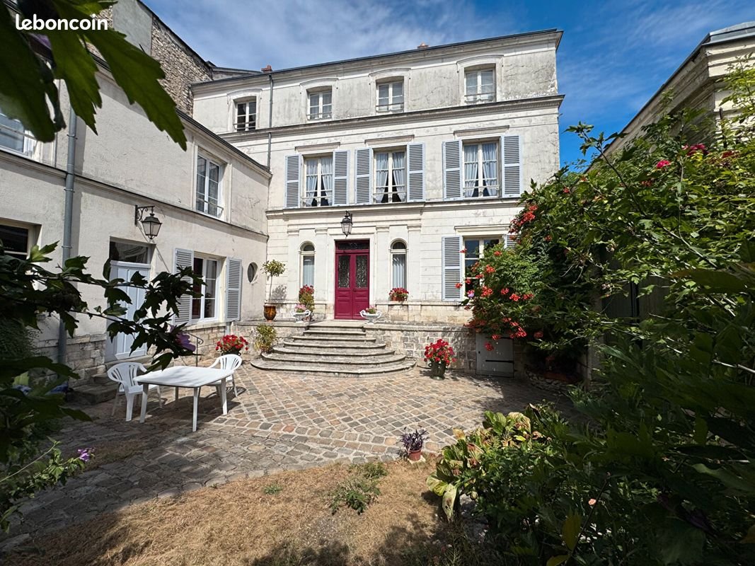 Maison à vendre, 245m², Étampes