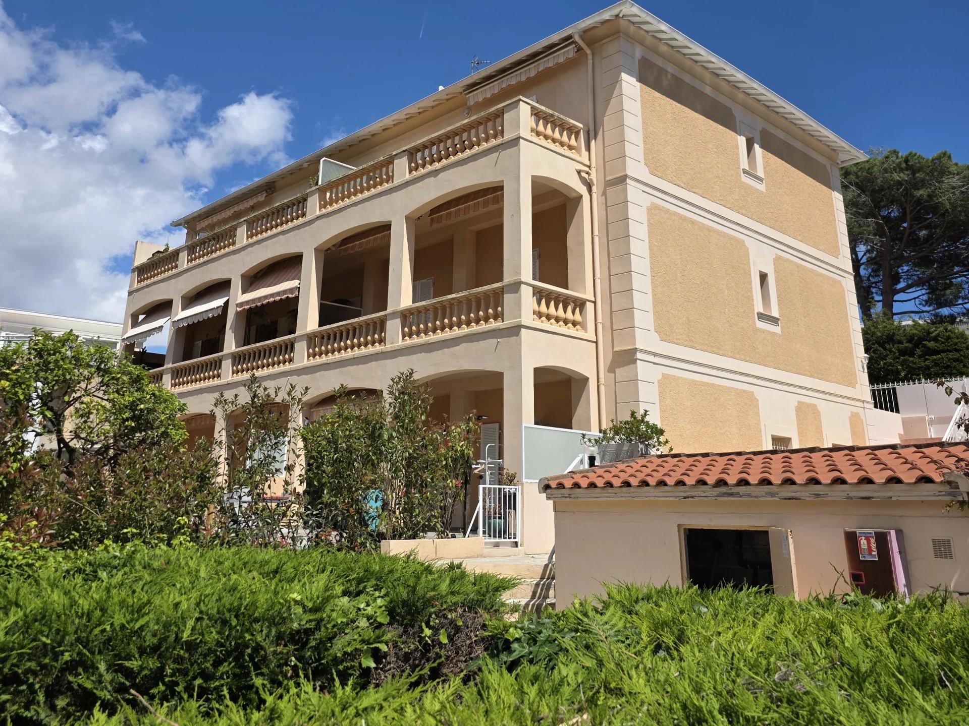 Roquebrune-Cap-Martin (Alpes-Maritimes)
