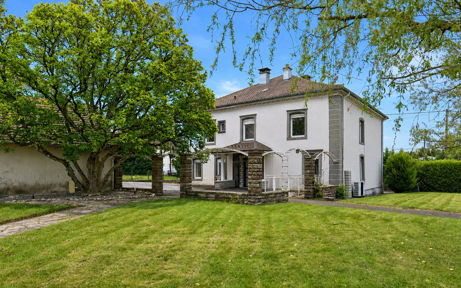 Maison à vendre, 256m², Roppe