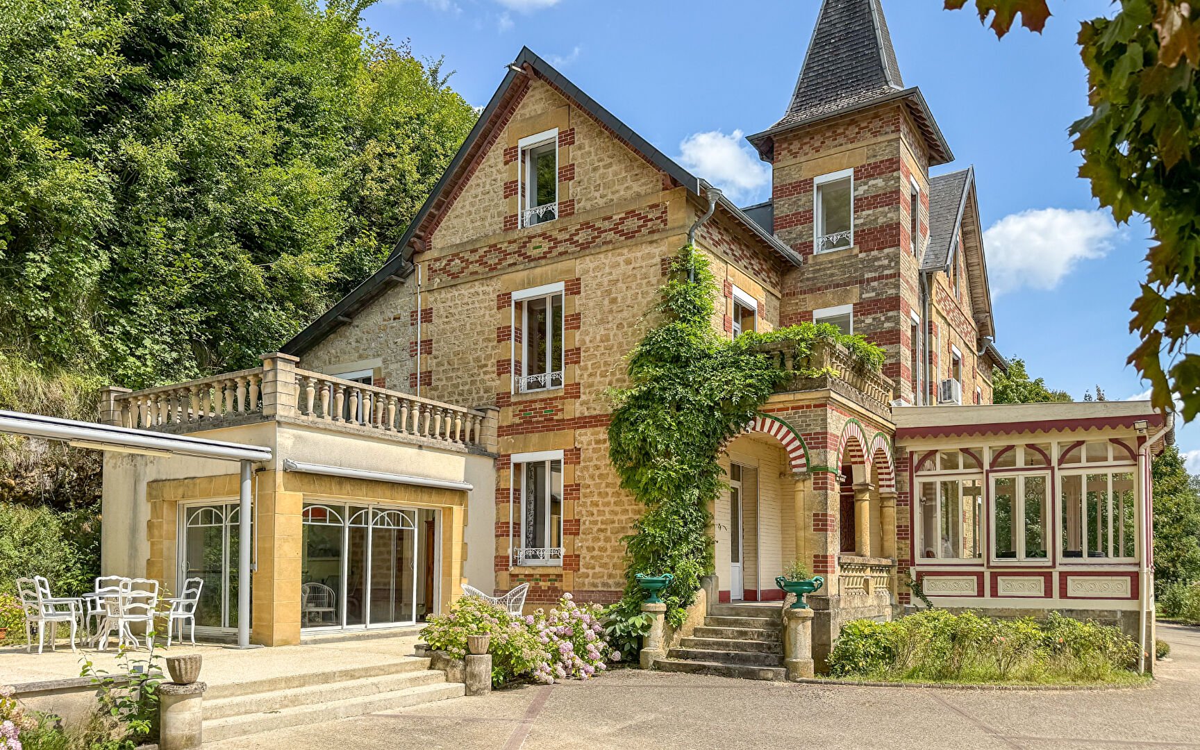 Maison à vendre, 297m², Sedan