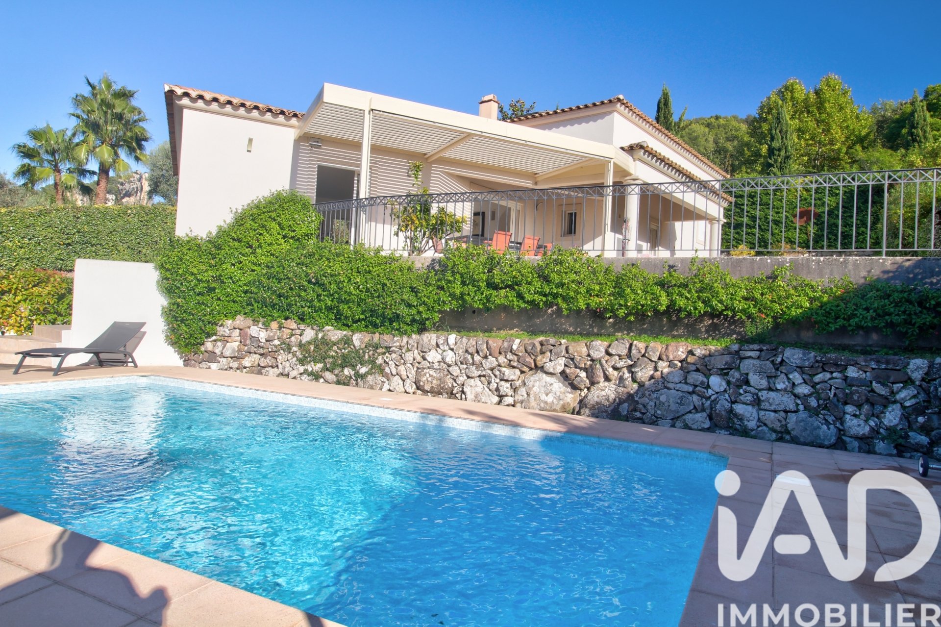 Maison à vendre, 149m², Évenos