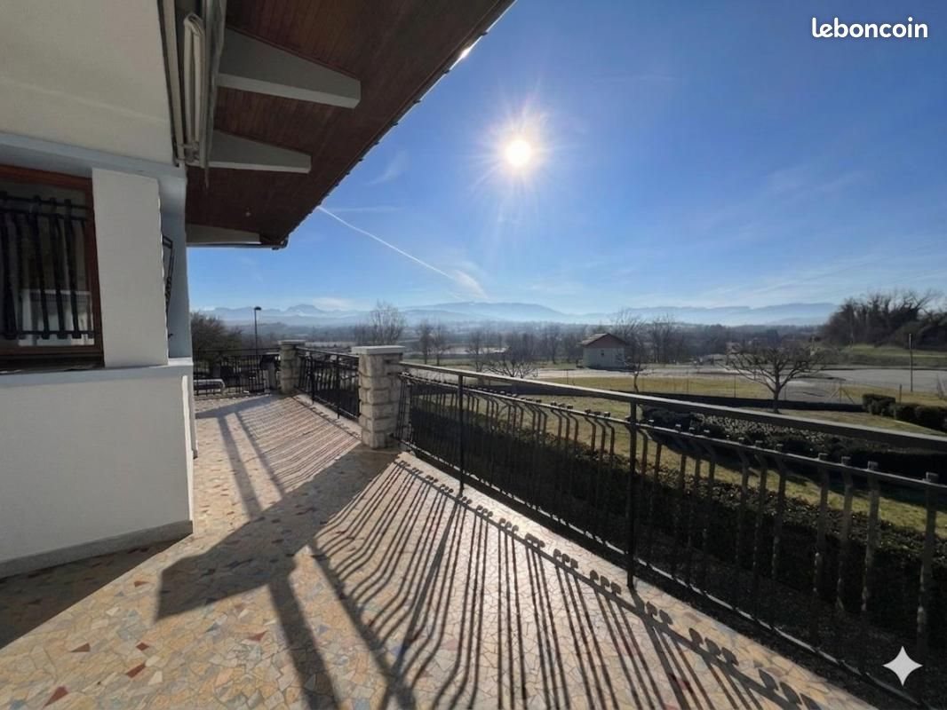 Maison à vendre, 156m², Rumilly
