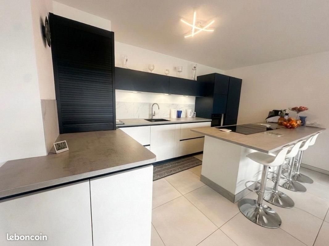 Appartement à vendre, 77m², Voglans