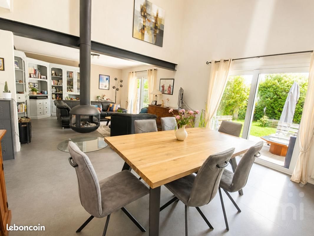 Maison à vendre, 150m², Chauray