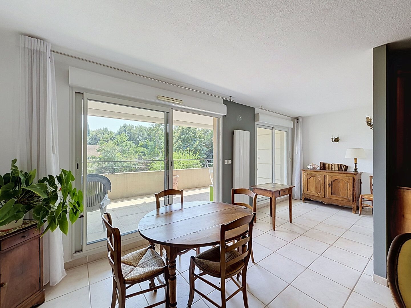 Appartement à vendre, 92m², Villeneuve-lès-Avignon