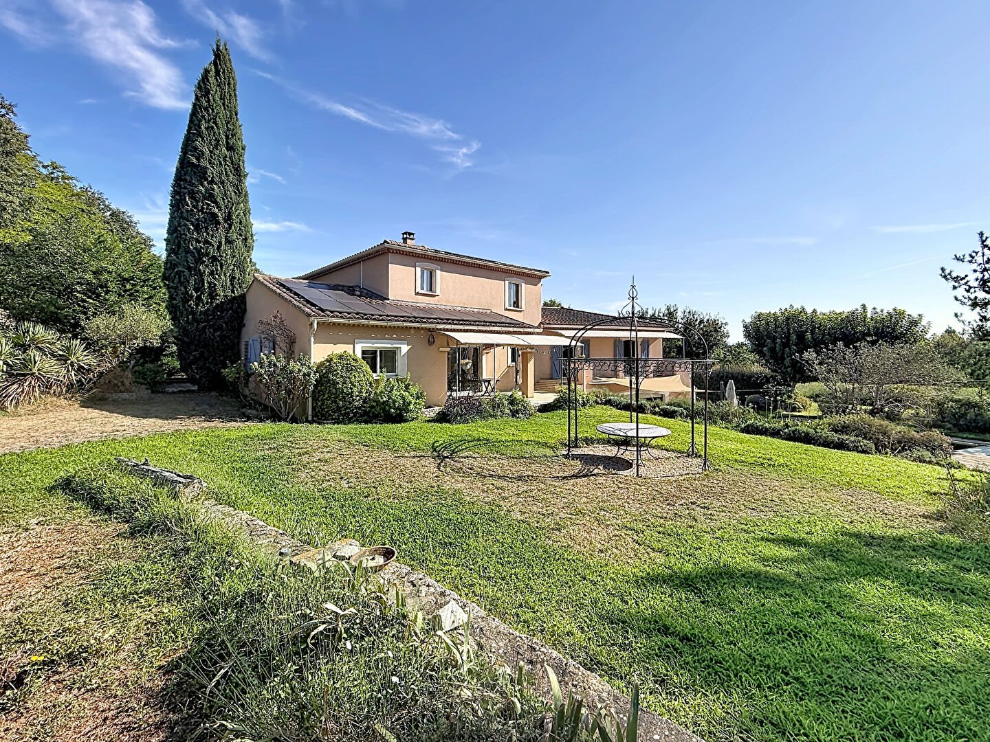 Maison à vendre, 257m², Roquemaure